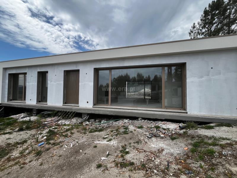 Moradia Geminada T3 / Póvoa de Lanhoso, Rendufinho