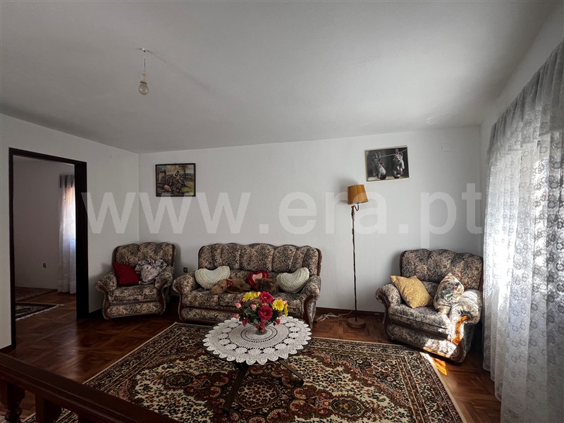 Moradia Geminada T3 Resende, Barrô - 1395360 - 12