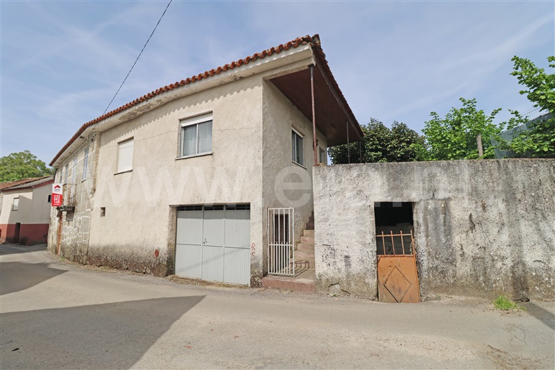 Moradia Geminada T3 / Sátão, Veiga