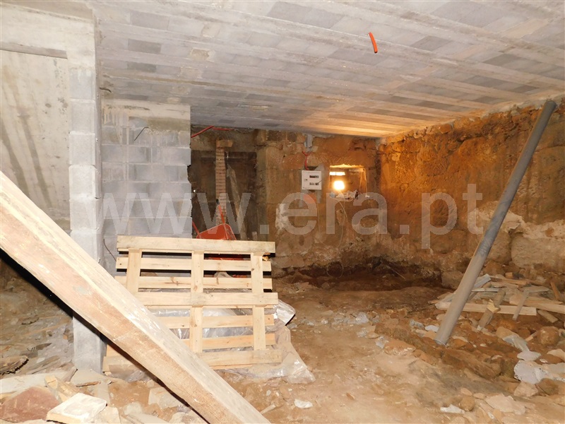 Moradia Geminada T3 Seia, Santiago - 1048974 - 4