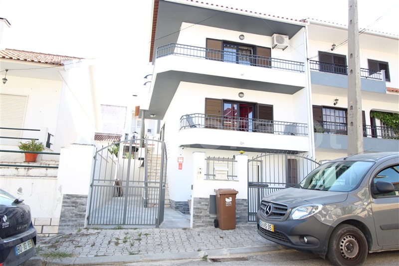 Moradia Geminada T3 / Seixal, Corroios