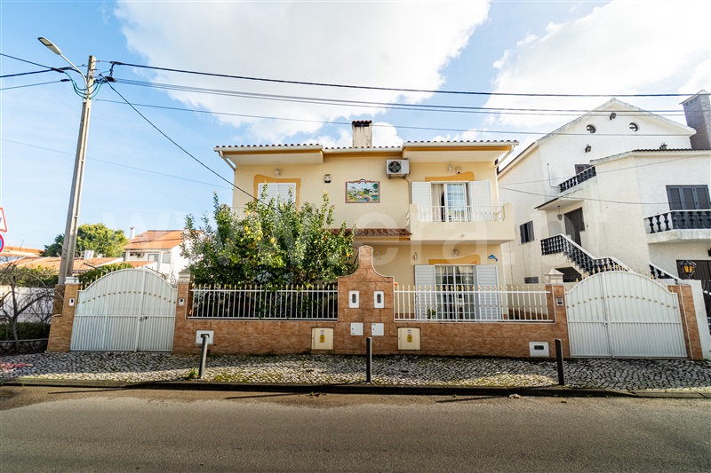 Moradia Geminada T3 / Sesimbra, Quinta do Conde