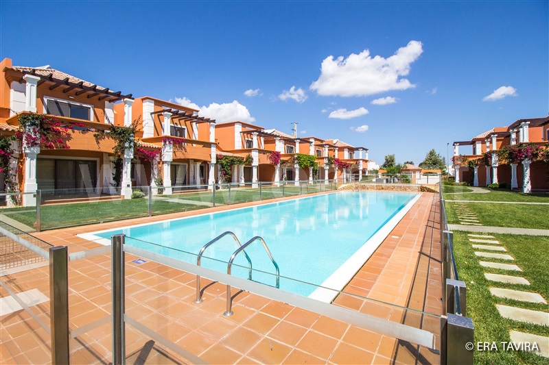 Moradia Geminada T3 / Tavira, Luz de Tavira e Santo Estêvão