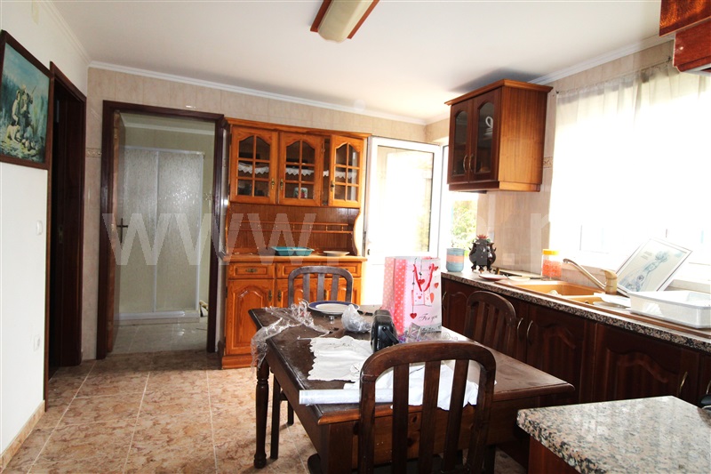Moradia Geminada T3 Torres Novas, - 1508084 - 1