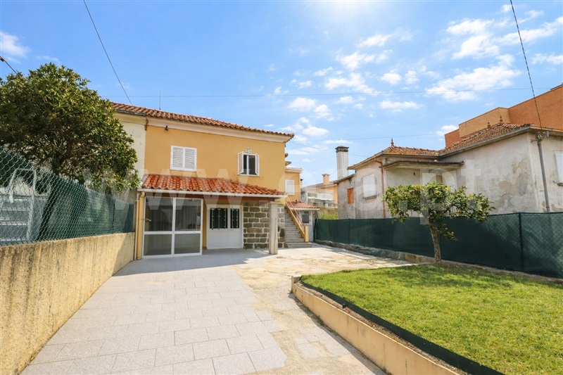 Moradia Geminada T3 / Vila Nova de Famalicão, Calendário