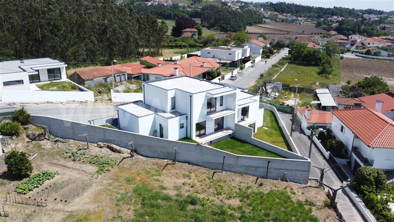 Moradia Geminada T3 Vila Nova de Famalicão, Lemenhe, Mouquim e Jesufrei - 1409275 - 16