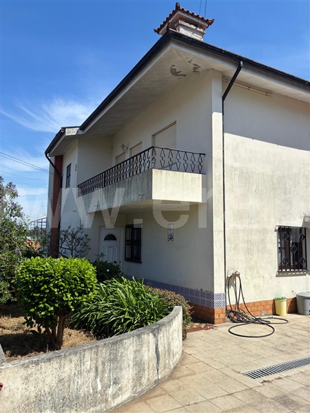 Moradia T3 em Lousado, €299.000