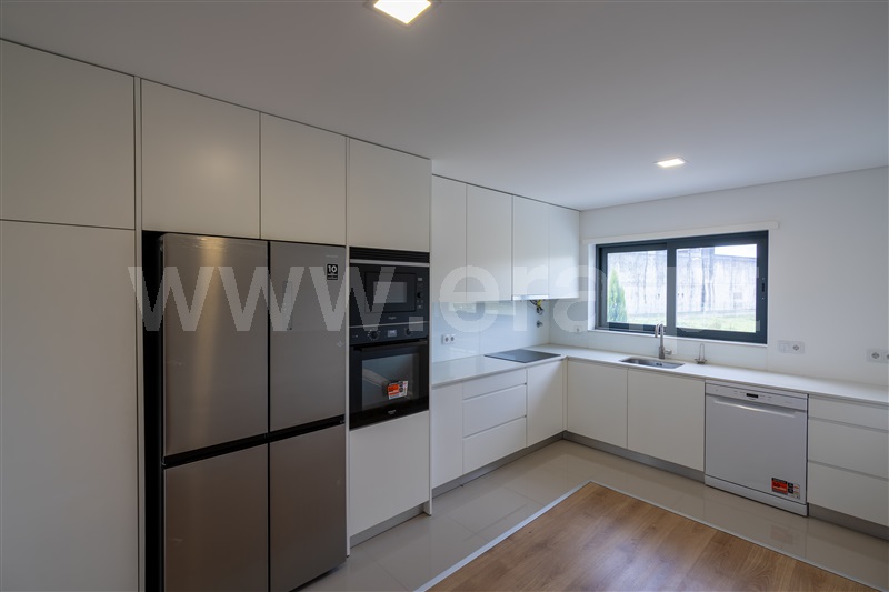 Moradia Geminada T3 Vila Nova de Famalicão, Vale (São Cosme), Telhado e Portela - 1475881 - 9