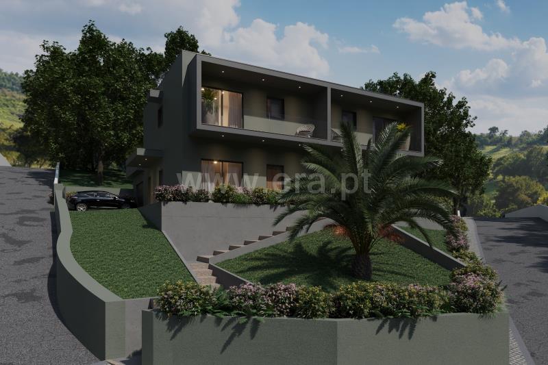 Moradia Geminada T3 / Vila Nova de Famalicão, Vale (São Martinho)