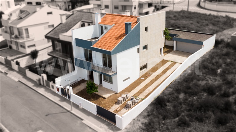 Moradia Geminada T3 / Vila Nova de Gaia, Serzedo e Perosinho