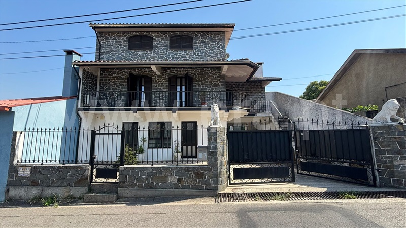 Moradia Geminada T4 / Águeda, Aguieira