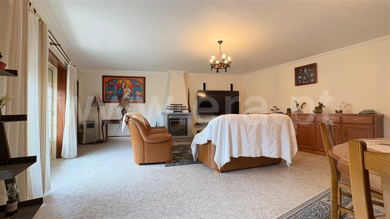 Moradia Geminada T4 / Águeda, Forcada