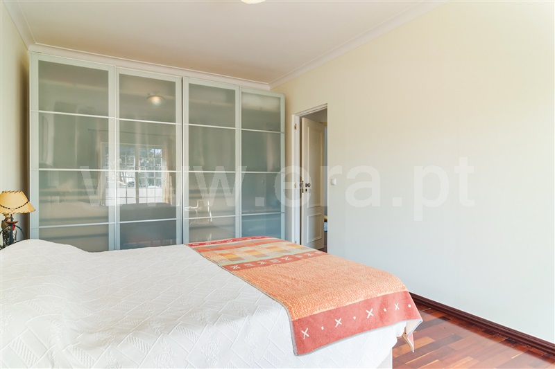 Moradia T4 à venda em Capuchos, Almada — foto 11