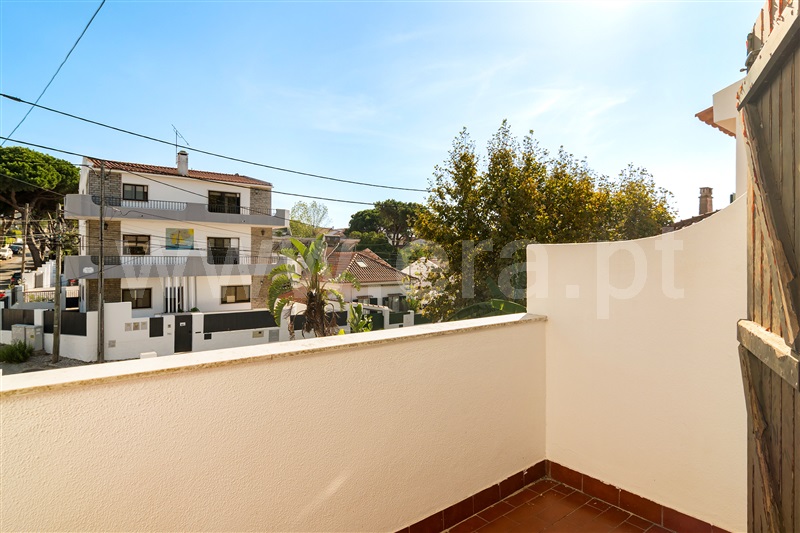 Moradia T4 à venda em Capuchos, Almada — foto 13
