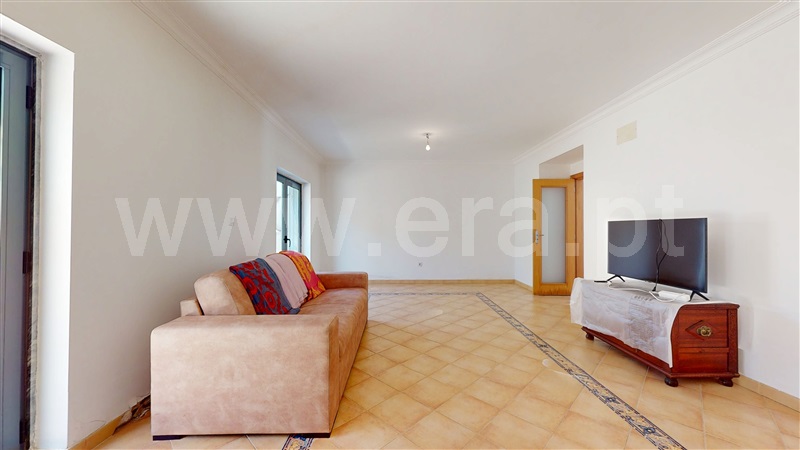 Moradia Geminada T4 Almada, Palhais - 1503016 - 2