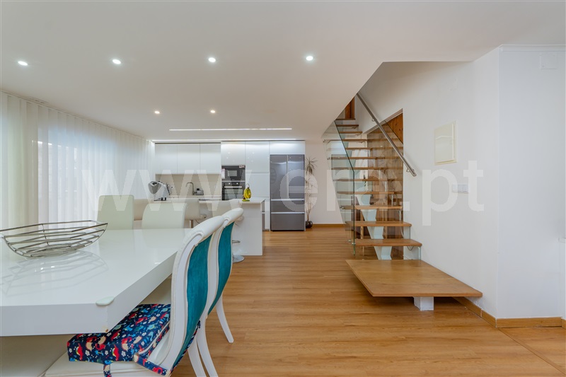 Moradia Geminada T4 Amadora, Mina de Água - 1501831 - 12