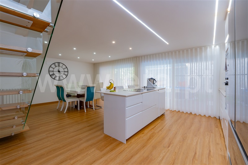 Moradia Geminada T4 Amadora, Mina de Água - 1501831 - 13
