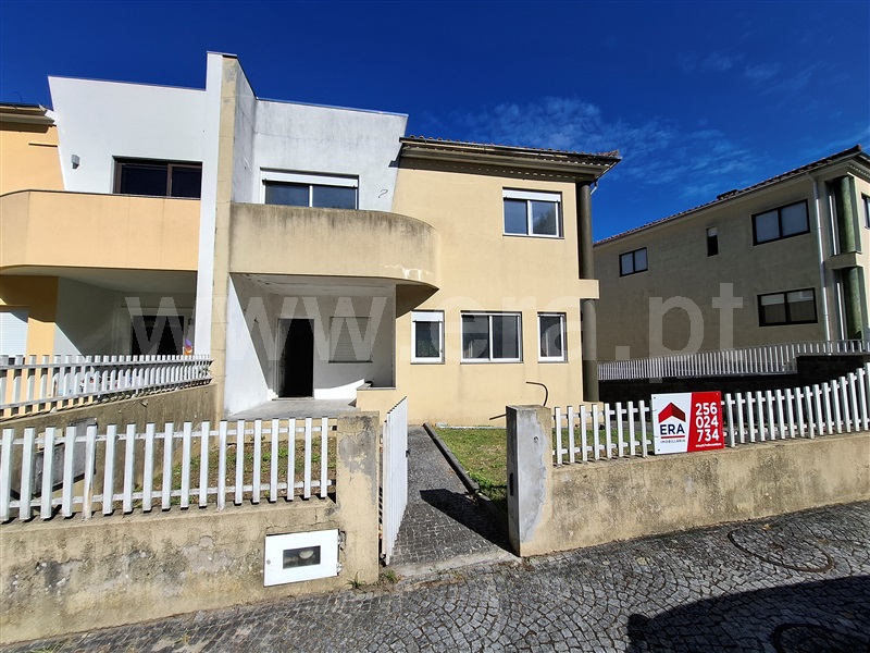 Moradia T4 à venda em Arouca e Burgo, Arouca — foto 2