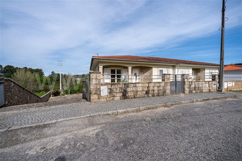 Moradia Geminada T4 Arouca, Fermedo - 1317329 - 1