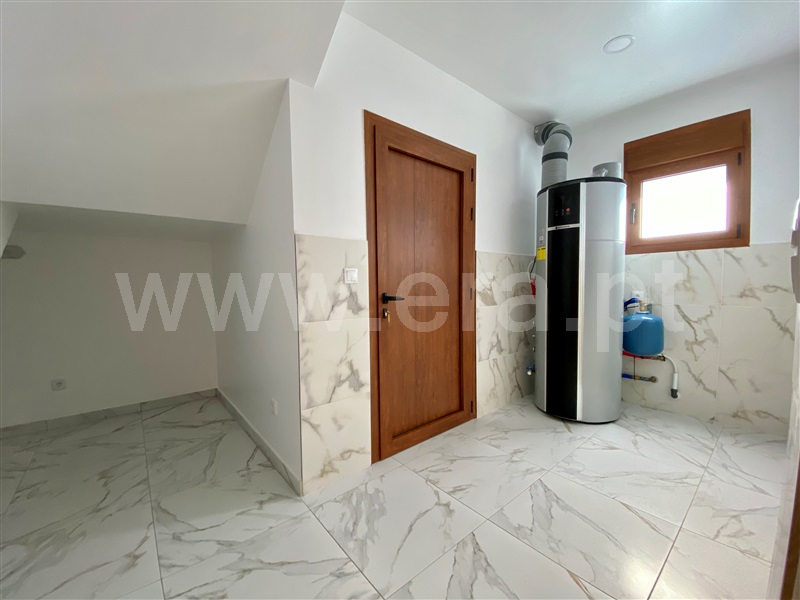 Moradia Geminada T4 Chaves, Bustelo - 1466104 - 11