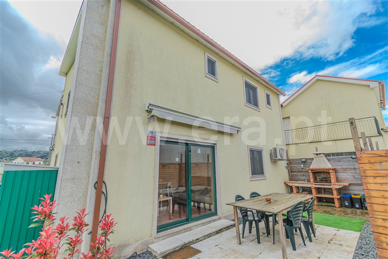 Moradia Geminada T4 Chaves, Faiões - 1472578 - 4