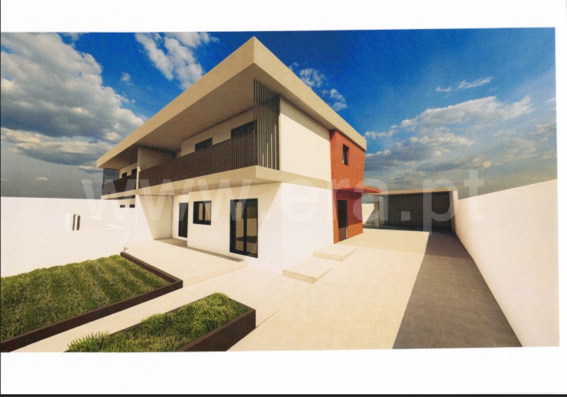 Moradia Geminada T4 / Covilhã, Boidobra