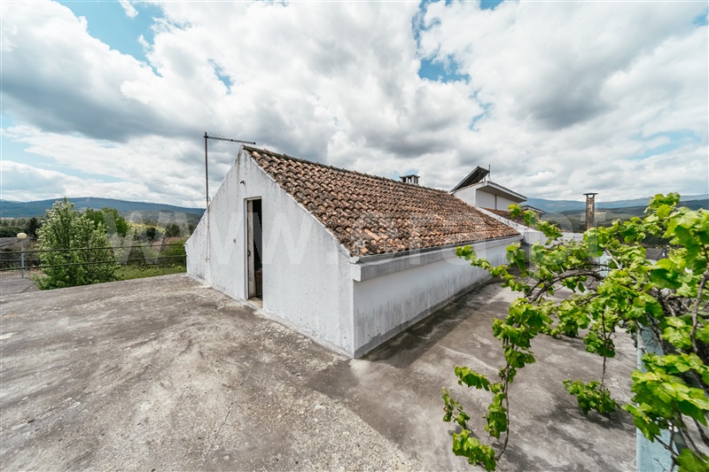 Moradia Geminada T4 com Quintal Covilhã, Ourondo - 1457266 - 51