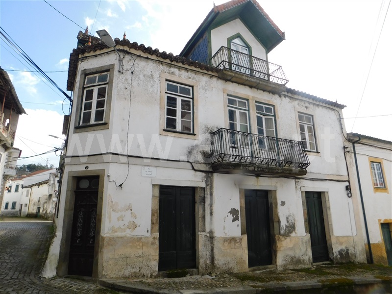 Moradia Geminada T4 / Fundão, Alcaria