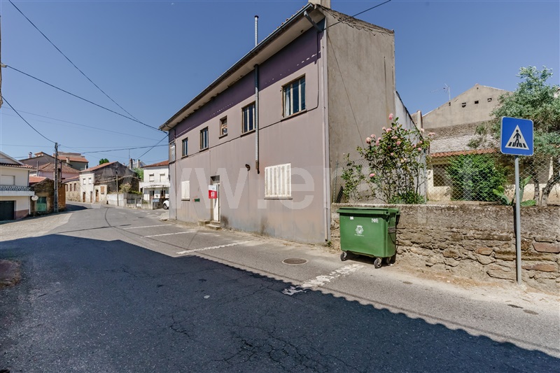 Moradia Geminada T4 / Fundão, Salgueiro