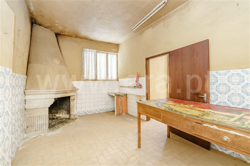 Moradia T4 em Salgueiro, €115.000