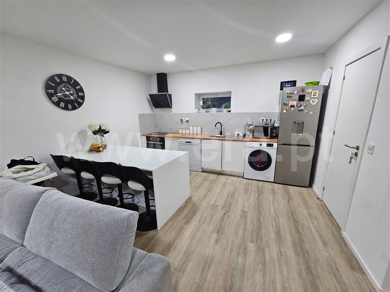 Moradia Geminada T4 / Gondomar, S. Pedro da Cova