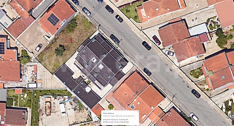 Moradia Geminada T4 / Gondomar, São Cosme Zona 5