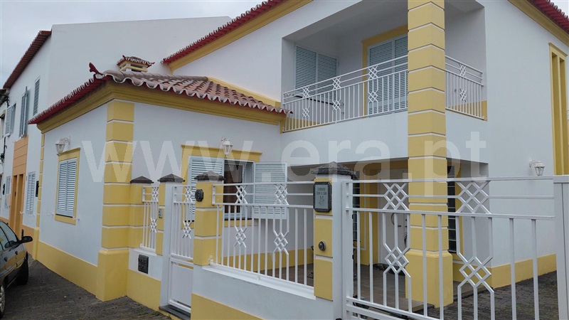 Moradia T4 à venda em Lagoa (Nossa Senhora do Rosário), Lagoa — foto 3