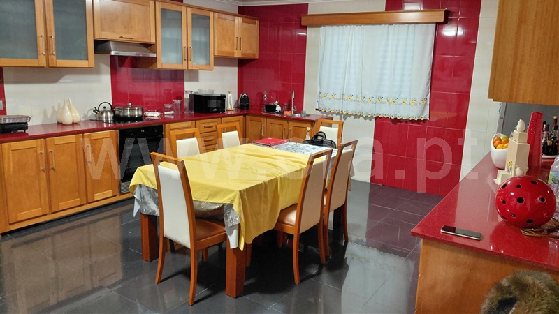 Moradia T4 à venda em Lagoa (Nossa Senhora do Rosário), Lagoa — foto 6