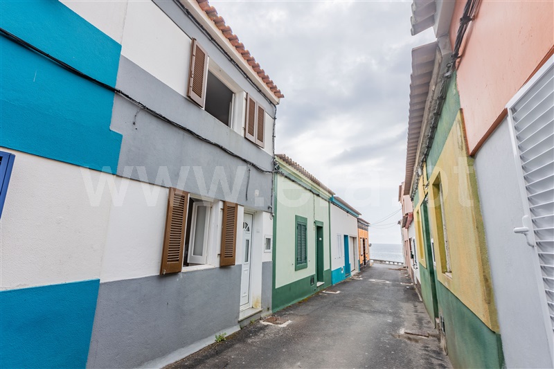 Moradia Geminada T4 / Lagoa (São Miguel), Lagoa (Santa Cruz)