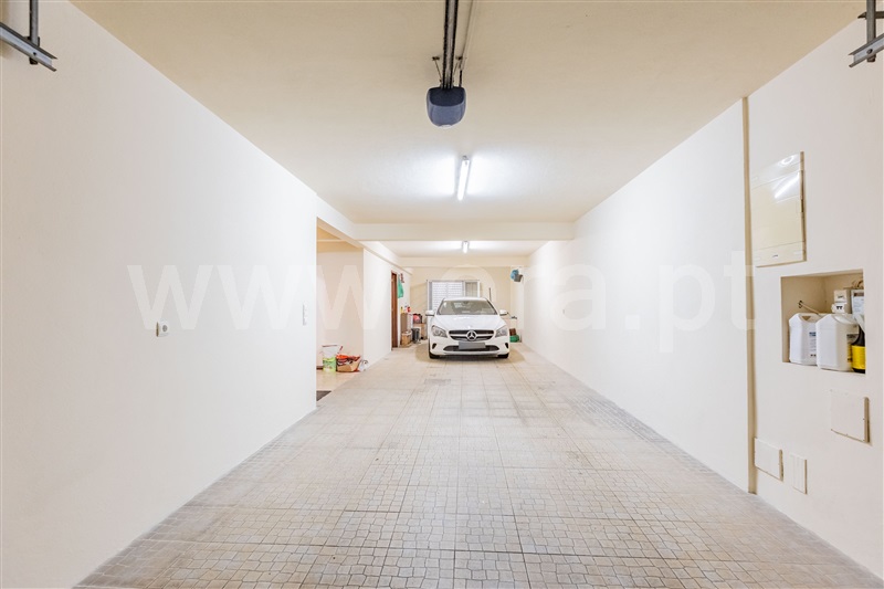 Moradia T4 à venda em Lagoa (Santa Cruz), Lagoa — foto 2