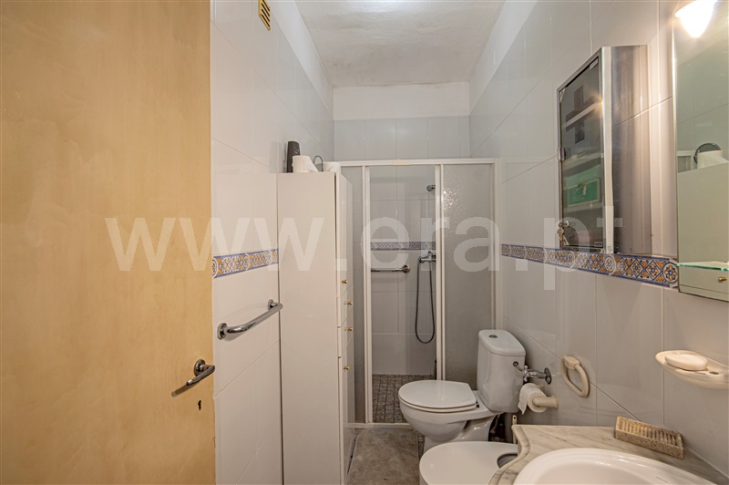 Moradia T4 à venda em Centro, Lagos — foto 8