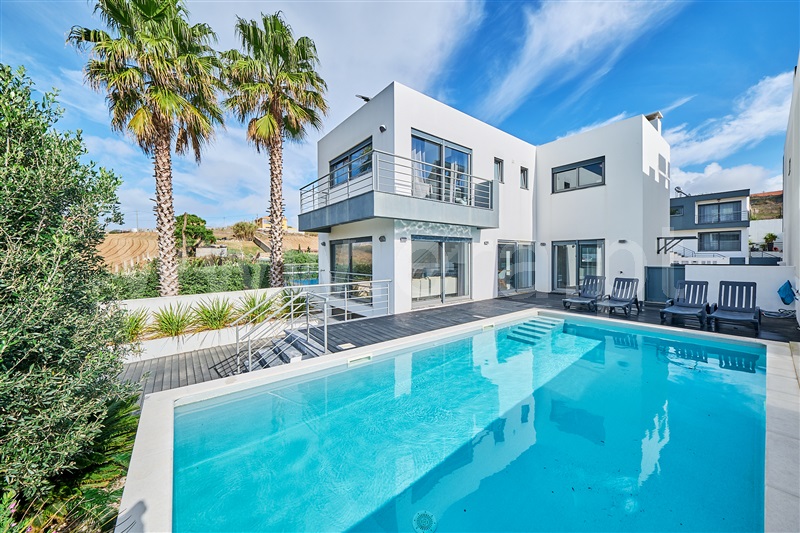 Moradia Geminada T4 / Lourinhã, Atalaia