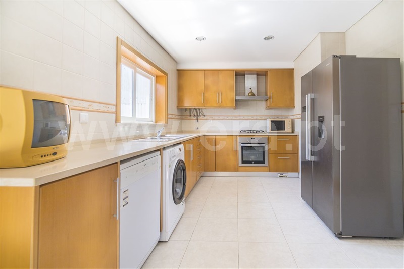 Moradia Geminada T4 Lourinhã, Lourinhã e Atalaia - 1491518 - 2