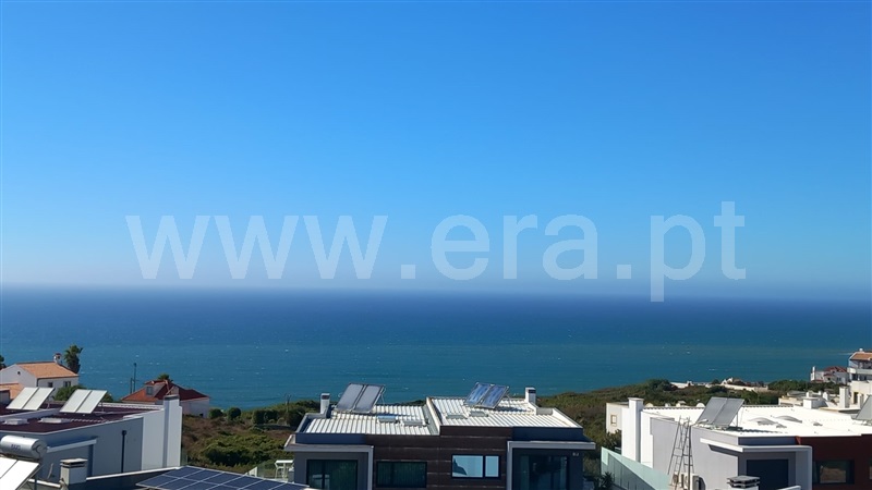 Moradia Geminada T4 / Mafra, Ericeira Periferia