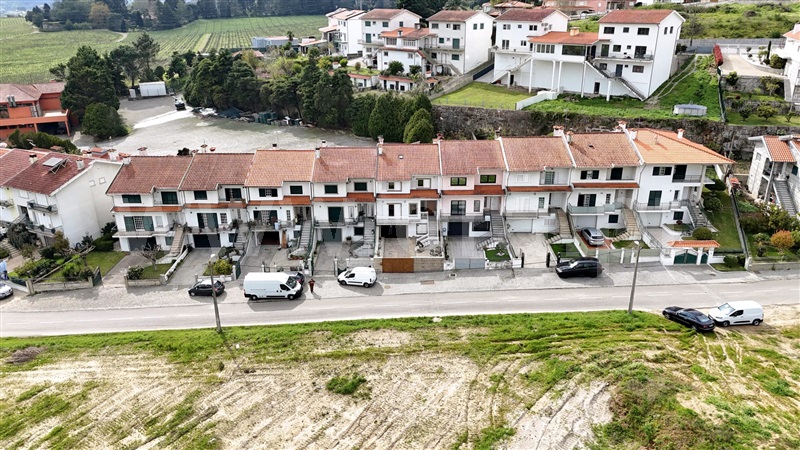 Moradia T4 à venda em Alpendorada, Várzea e Torrão, Marco de Canaveses — foto 4