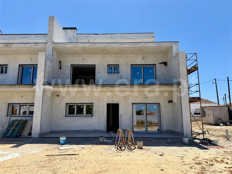 Moradia T4 à venda em Pegões, Montijo — foto 3