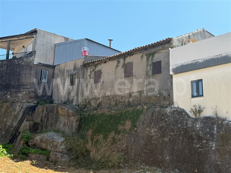 Moradia Geminada T4 Paredes, Baltar - 1487657 - 2