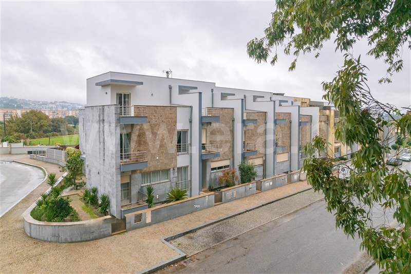 Moradia Geminada T4 / Paredes, Paredes