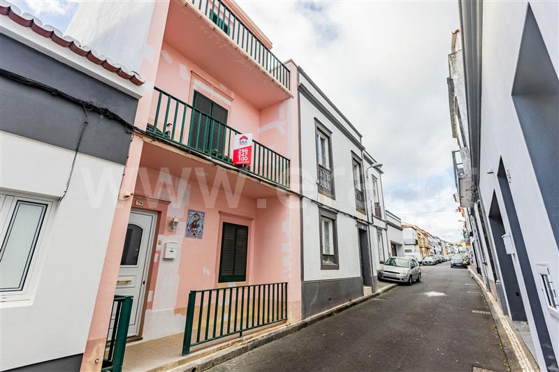 House in Ponta Delgada