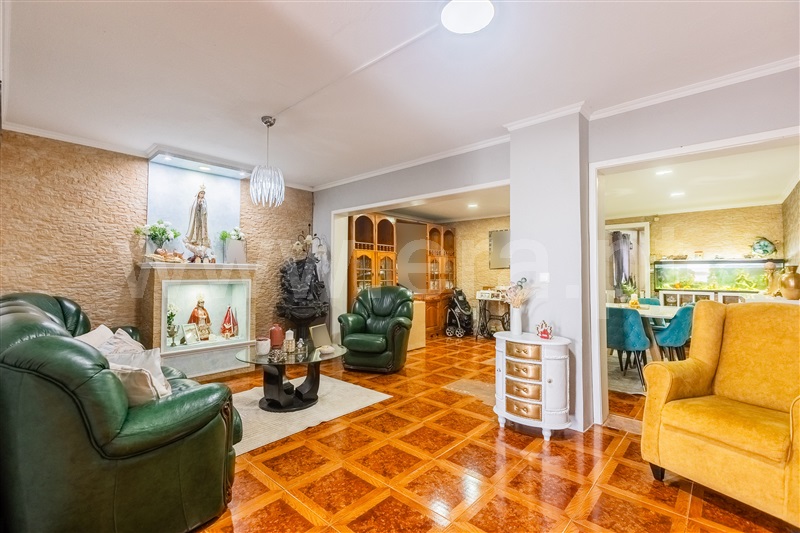 Moradia T4 à venda em Rabo de Peixe, Ribeira Grande — foto 5