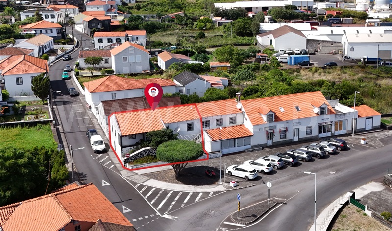 Moradia Geminada T4 / São Roque do Pico, São Roque do Pico