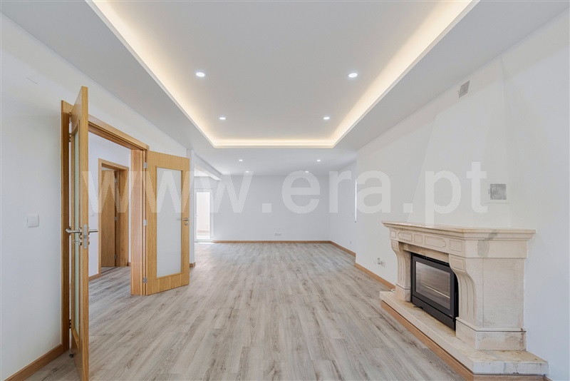 Moradia T4 à venda em Amora, Seixal — foto 7