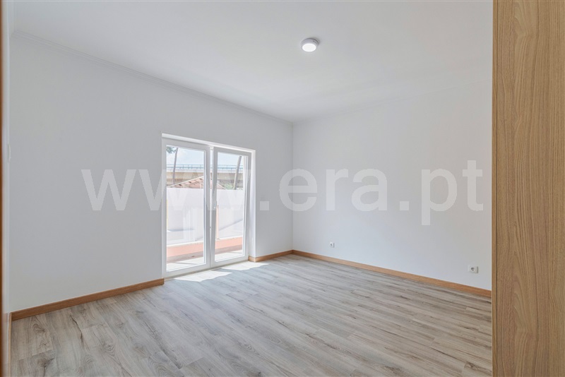 Moradia T4 à venda em Amora, Seixal — foto 16