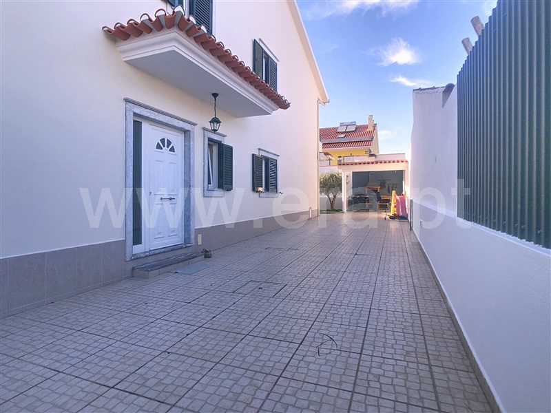 Moradia Geminada T4 / Sesimbra, Quinta do Conde